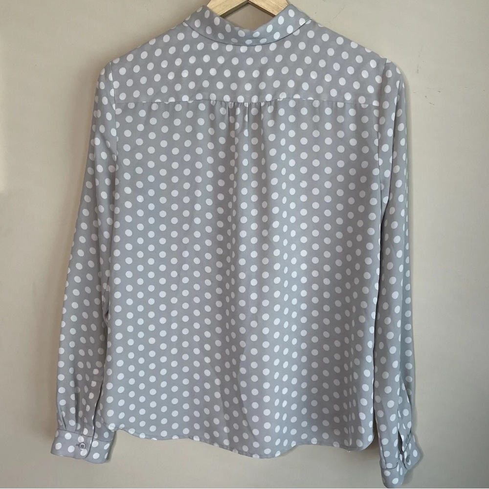 LOFT Gray Polka Dot Button-Down Shirt - Picture 3 of 6